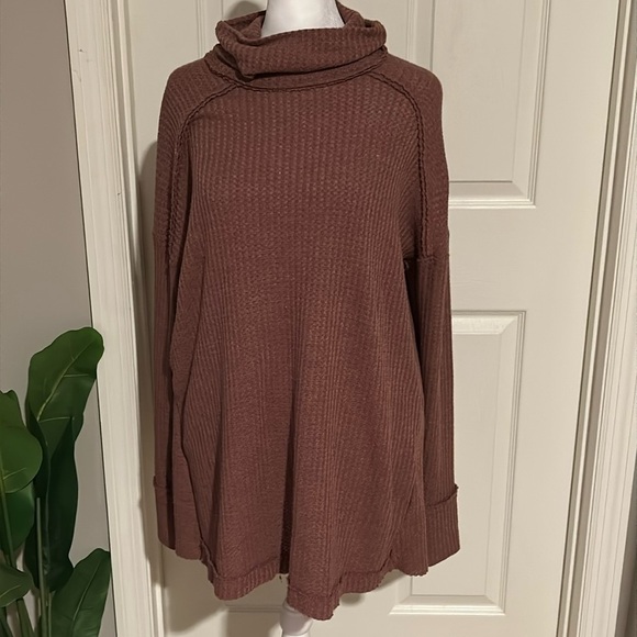 Umgee cotton blend turtleneck sweater size M - Picture 1 of 4